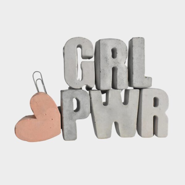 Girl Power Clip en Concreto