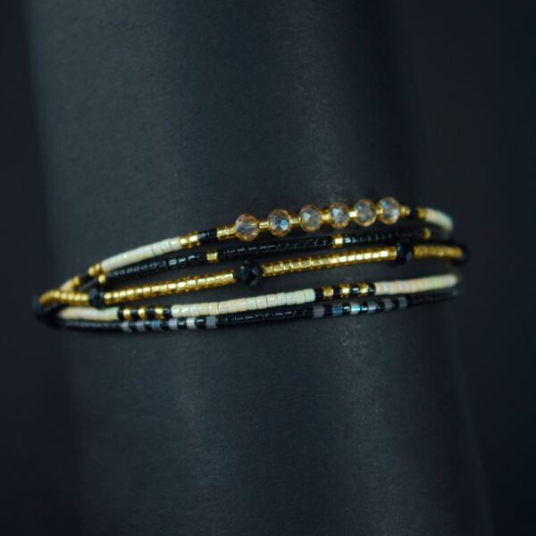 Pulsera Miyuki Quintúples Dorada